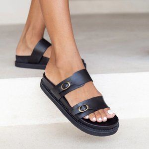 NWT Liberte Amalfi Sandal - Black (8 US/ 39 EU)